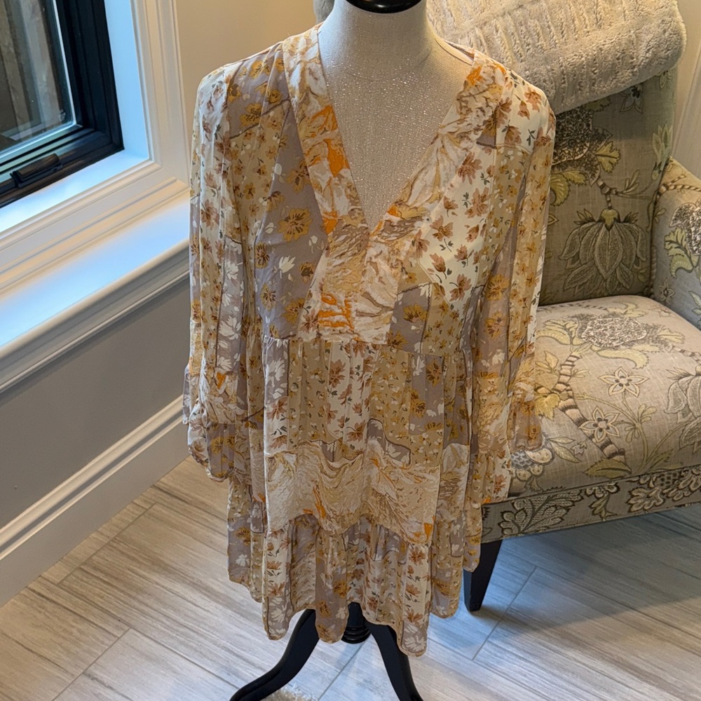 Entro Cream and Tan Patterned Dress